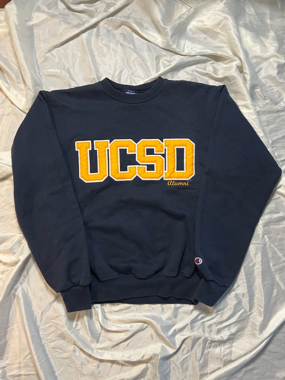 Vintage Champion Sweater Pullover UCSD Alumni Embroidery Blue Yellow